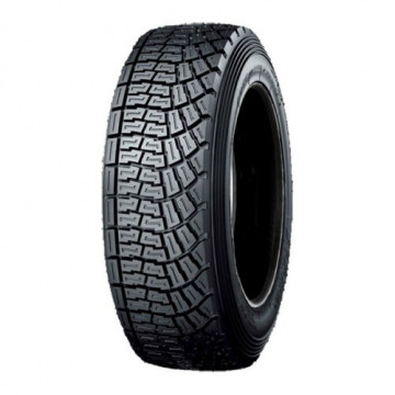 PNEUMATICO ADVAN A053 180/650/R15 P50...